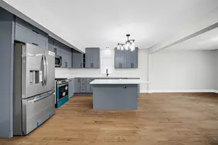 1950 Monroe Ave, Glenview, IL 60025 - Photo 8