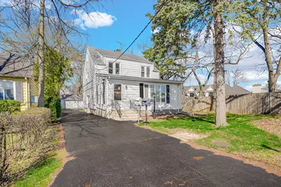 1950 Monroe Avenue, Glenview, IL 60025 - Photo 2