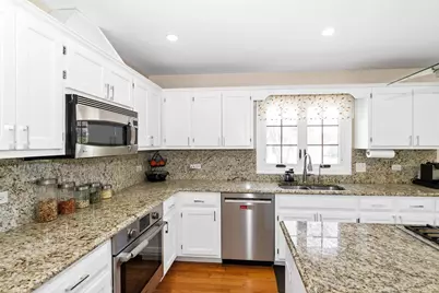 3916 Nighthawk Court, Naperville, IL 60540 - Photo 20