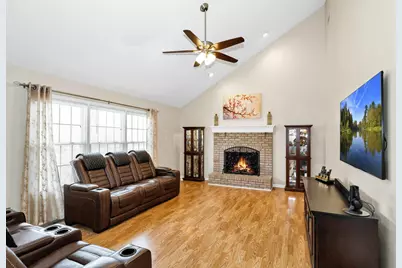 3916 Nighthawk Court, Naperville, IL 60540 - Photo 12