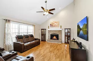 3916 Nighthawk Ct, Naperville, IL 60540 - Photo 12