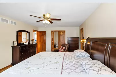 3916 Nighthawk Court, Naperville, IL 60540 - Photo 24