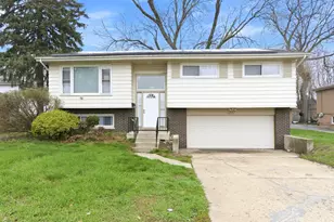 15217 Waterman Dr, South Holland, IL 60473 - Photo 1