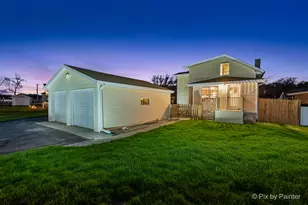 40433 N Bluff Dr, Antioch, IL 60002 - Photo 1