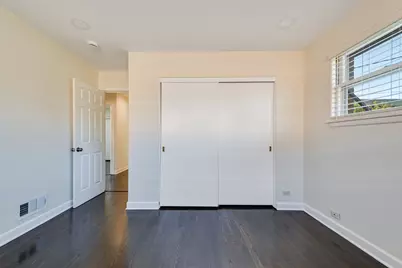 7330 N Kilbourn Avenue, Lincolnwood, IL 60712 - Photo 14