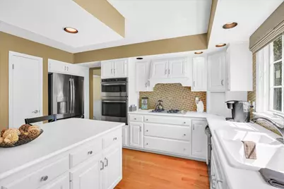 3405 Lakeshore Drive, Champaign, IL 61822 - Photo 24