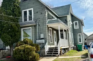 1016 S Main St, Belvidere, IL 61008 - Photo 1