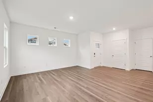 6365 Maple Glen Dr, Wonder Lake, IL 60097 - Photo 4