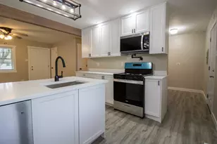 2825 224th Pl, Sauk Village, IL 60411 - Photo 12