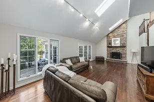 1177 Kenilworth Cir, Naperville, IL 60540 - Photo 12