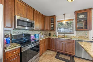 [Address not provided], Westchester, IL 60154 - Photo 14