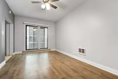 4520 N Clarendon Avenue #305, Chicago, IL 60640 - Photo 2