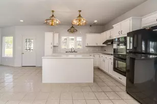 10 Peachtree Pl, Harrisburg, IL 62946 - Photo 16