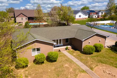 10 Peachtree Place, Harrisburg, IL 62946 - Photo 6