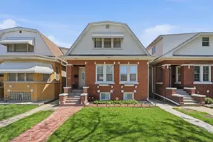 3135 N Kilbourn Ave, Chicago, IL 60641 - Photo 1