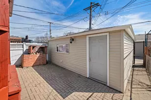7615 W Addison St, Chicago, IL 60634 - Photo 34