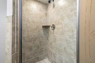 7615 W Addison St, Chicago, IL 60634 - Photo 26