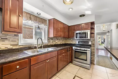 7615 W Addison Street, Chicago, IL 60634 - Photo 8