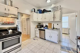 2947 W Cortland St, Chicago, IL 60647 - Photo 4