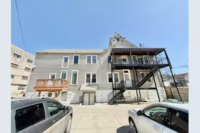 2947 W Cortland Street, Chicago, IL 60647 - Photo 2