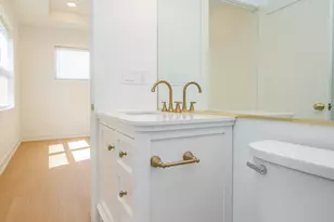 6044 S Eberhart Ave, Chicago, IL 60637 - Photo 30