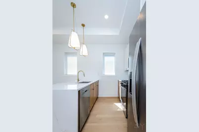 6044 S Eberhart Avenue, Chicago, IL 60637 - Photo 8