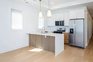 6044 S Eberhart Ave, Chicago, IL 60637 - Photo 6