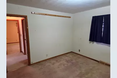 404 Sunset Drive, Heyworth, IL 61745 - Photo 8