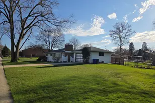 220 S President St, Wheaton, IL 60187 - Photo 24