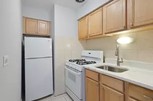 6758 N Sheridan Ave, Chicago, IL 60626 - Photo 6