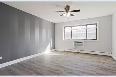 6758 N Sheridan Avenue #434, Chicago, IL 60626 - Photo 2