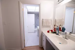 120 Carriage Way Dr, Burr Ridge, IL 60527 - Photo 20