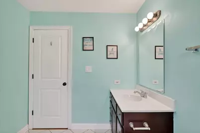 5635 Alabama Avenue, Clarendon Hills, IL 60514 - Photo 16