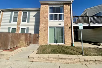 1978 Kenilworth Circle #H, Hoffman Estates, IL 60169 - Photo 1