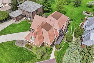 910 Red Fox Ln, Oak Brook, IL 60523 - Photo 38