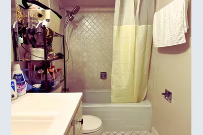 [Address not provided], Des Plaines, IL 60016 - Photo 12