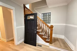 7045 S Prairie Ave, Chicago, IL 60637 - Photo 2