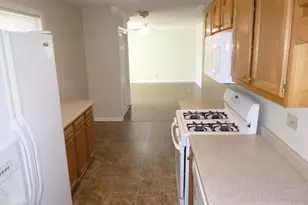 30 Aspen Ln, Carpentersville, IL 60110 - Photo 18