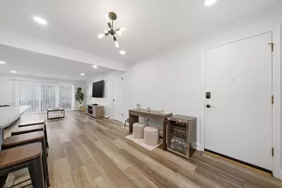 6867 N Overhill Avenue #1D, Chicago, IL 60631 - Photo 8