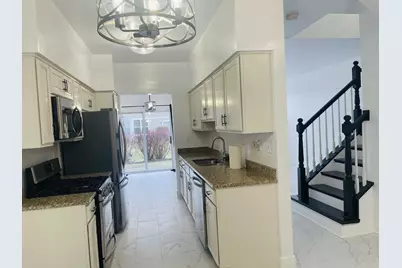 2813 Powell Court, Naperville, IL 60563 - Photo 4