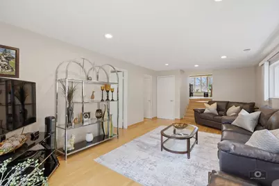 9437 Lockwood Avenue, Skokie, IL 60077 - Photo 20