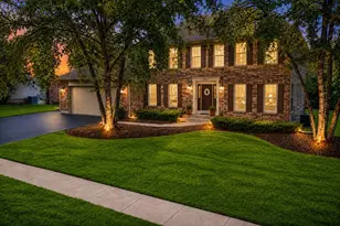 1661 Kensington Dr, Algonquin, IL 60102 - Photo 4