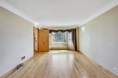 5644 N Meade Avenue #1, Chicago, IL 60646 - Photo 6