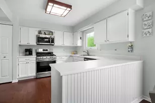 1567 Haines Dr, Batavia, IL 60510 - Photo 10