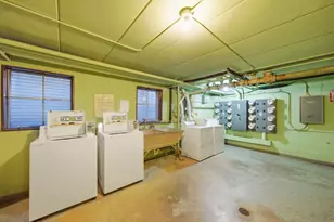 5211 N Potawatomie Ave, Chicago, IL 60656 - Photo 20