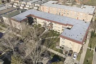 5211 N Potawatomie Ave, Chicago, IL 60656 - Photo 24