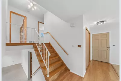 2007 N Spruce Terrace, Arlington Heights, IL 60004 - Photo 12