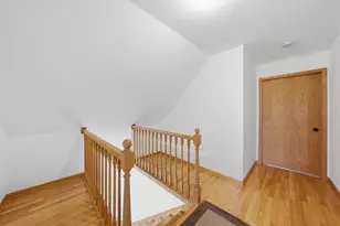 8215 Austin Ave, Burbank, IL 60459 - Photo 14