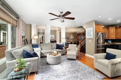 271 Arbor Glen Boulevard #271, Schaumburg, IL 60195 - Photo 6