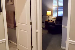 979 Crestview Ln, Pingree Grove, IL 60140 - Photo 12